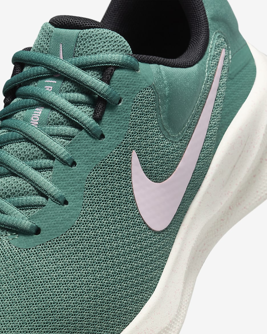 Nike women's shoes pink and green best sale